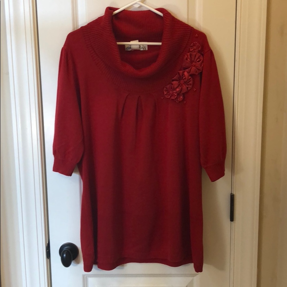 Red cowl neck with flowers plus L